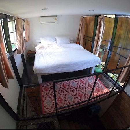Himmapan Resort Koh Phayam Bagian luar foto