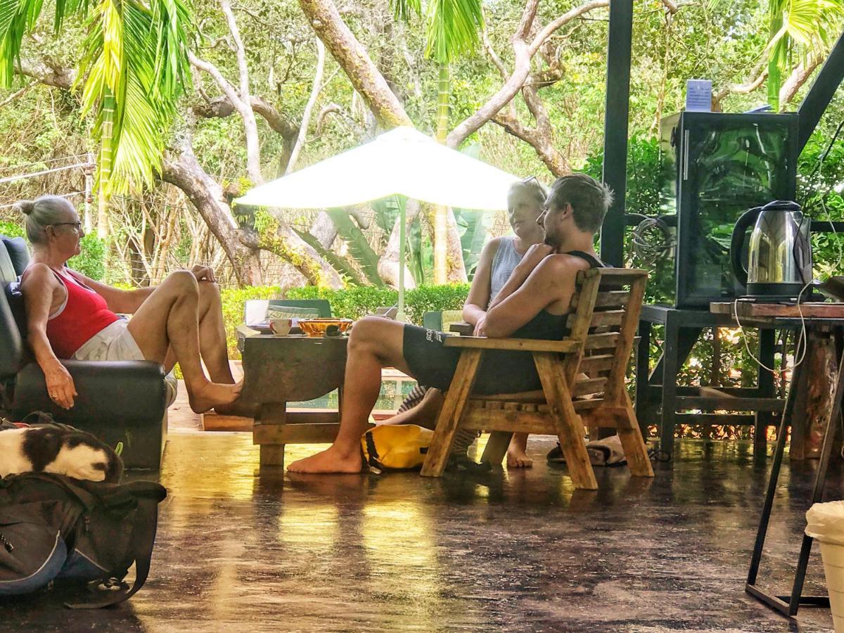 Himmapan Resort Koh Phayam Bagian luar foto