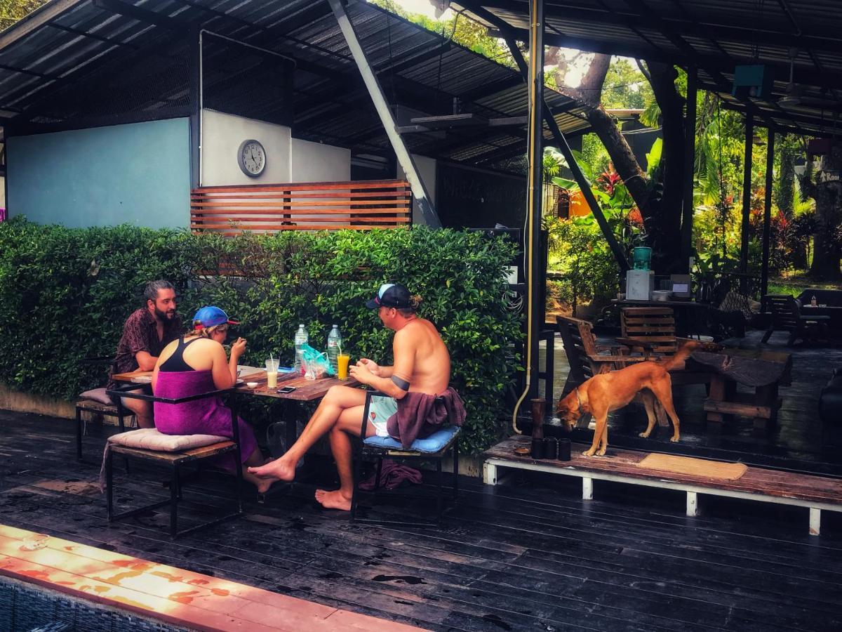 Himmapan Resort Koh Phayam Bagian luar foto