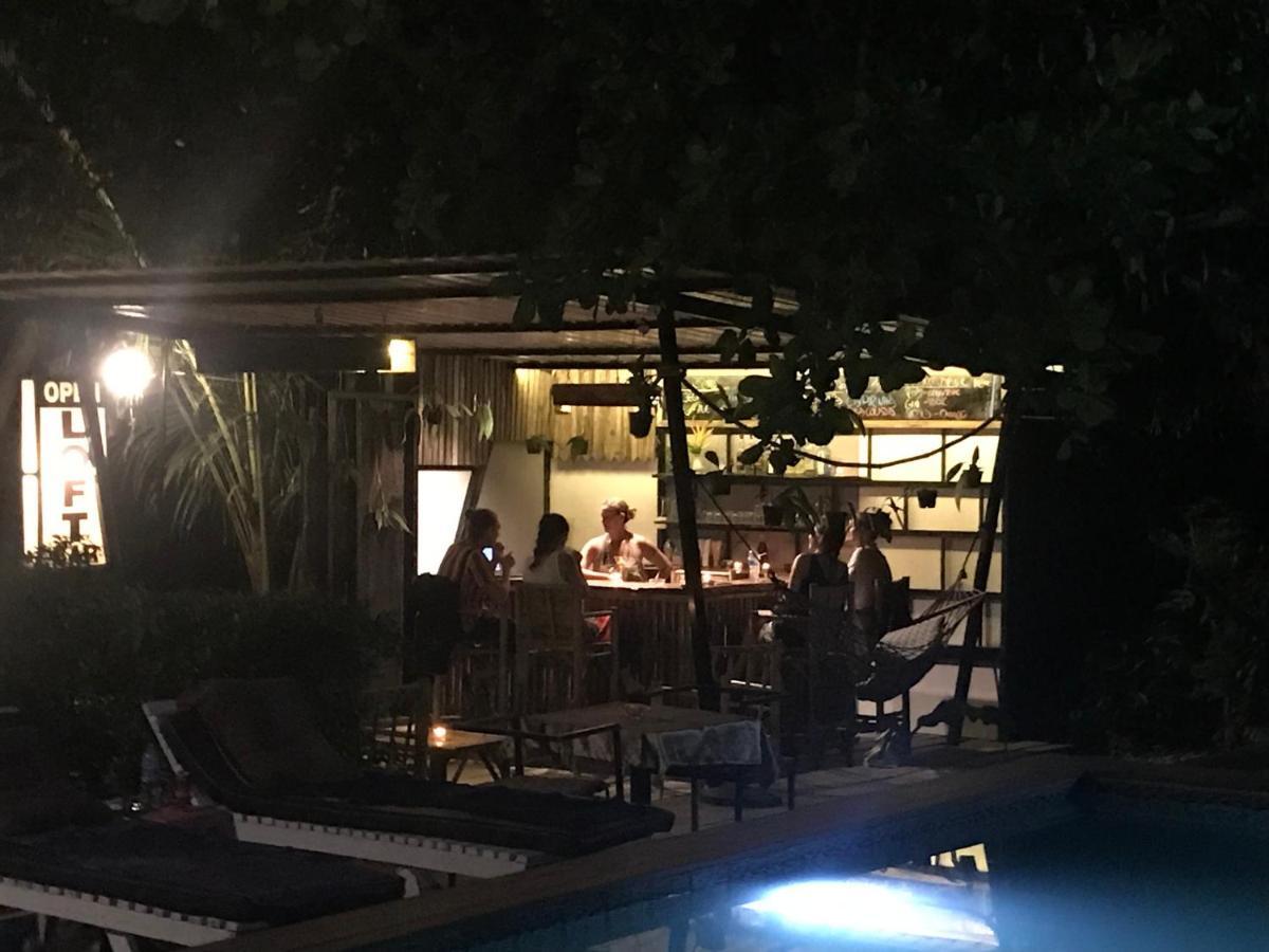 Himmapan Resort Koh Phayam Bagian luar foto